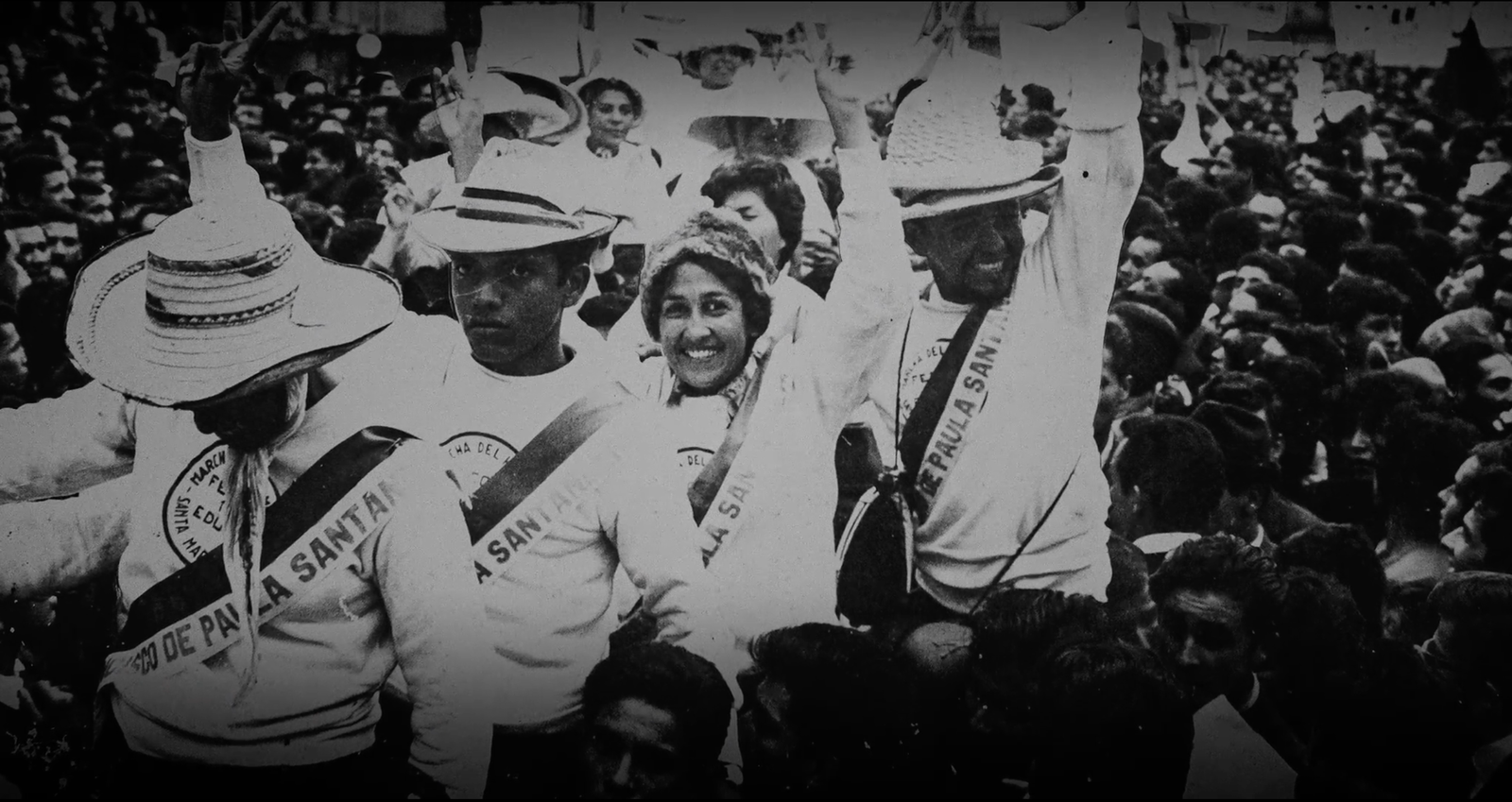 De 800 profesores a 86 caminantes: la marcha que cambió la educación pública en Colombia llega al cine